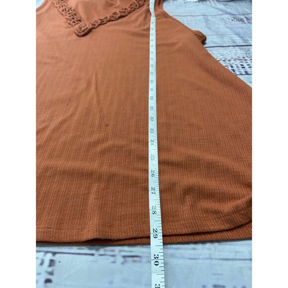 Torrid 4 Sleeveless Top Womens 4X Orange Stretch Crochet V Neck - Picture 7 of 11